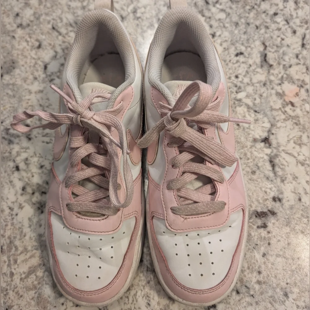 Nike Pink and White Borough Low Sneakers 6.5Y